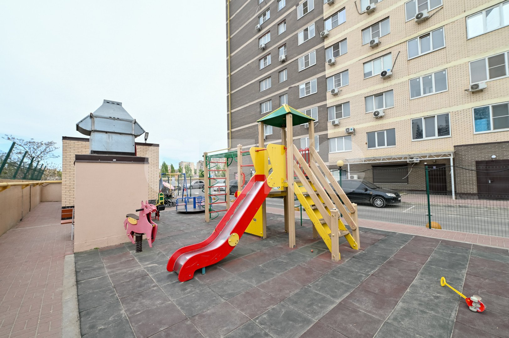 Фото №35: 2-комнатная квартира 52 м² - Ростов-на-Дону, Октябрьский, ул. Нансена, 93с1