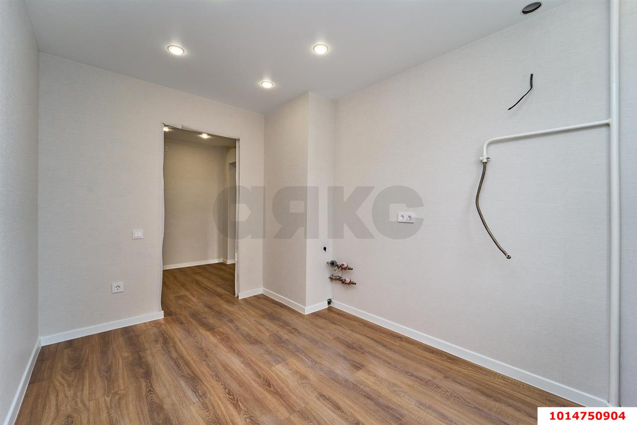 Фото №6: 2-комнатная квартира 55 м² - Краснодар, Западный внутригородской округ, ул. Фёдора Лузана, 14