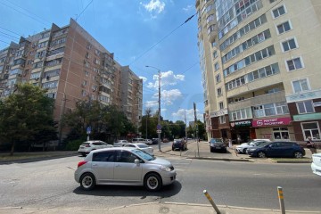 Фото №1: 2-комнатная квартира 55 м² - Краснодар, мкр. Западный внутригородской округ, ул. Фёдора Лузана, 14