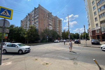 Фото №2: 2-комнатная квартира 55 м² - Краснодар, мкр. Западный внутригородской округ, ул. Фёдора Лузана, 14