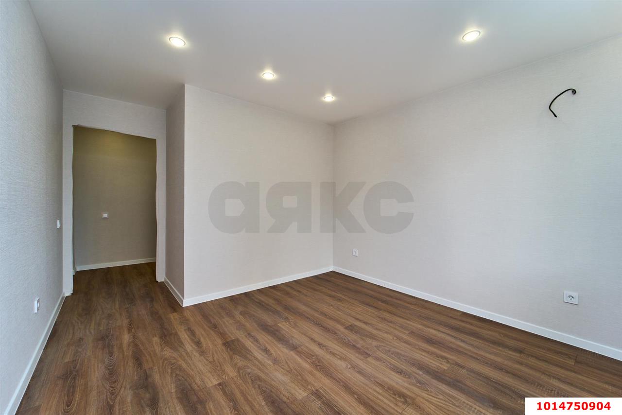 Фото №2: 2-комнатная квартира 55 м² - Краснодар, Западный внутригородской округ, ул. Фёдора Лузана, 14