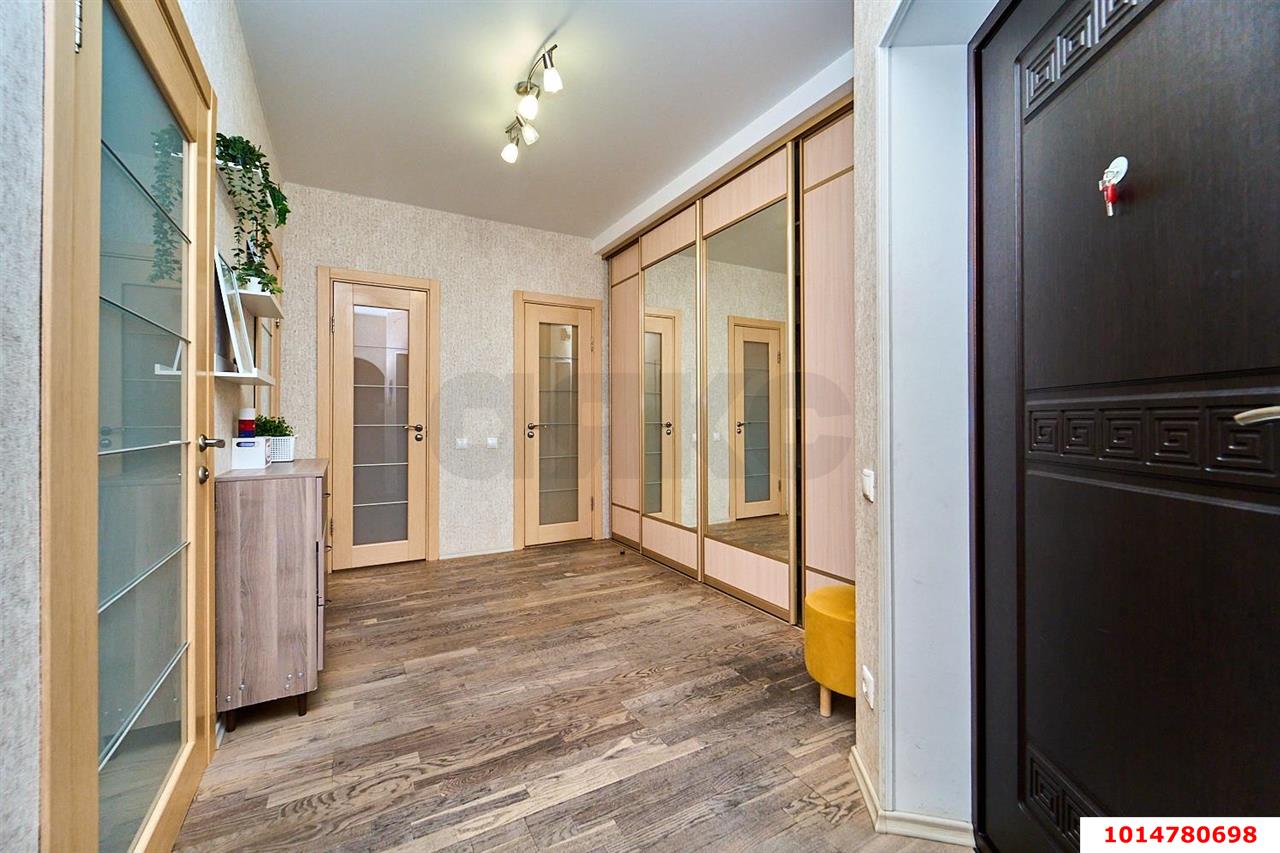 Фото №8: 2-комнатная квартира 63 м² - Краснодар, ЖК Панорама, ул. Восточно-Кругликовская, 22/3