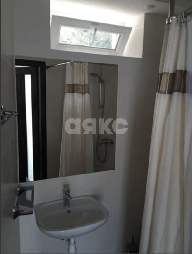Фото №10: Коммерция 800 м² - Алушта, Профессорский Уголок, аллея Декабристов, 3