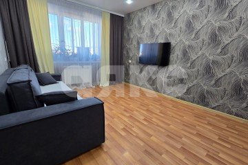 Фото №2: 2-комнатная квартира 56 м² - Нижнекамск, мкр. 35-й, ул. Рифката Гайнуллина, 4
