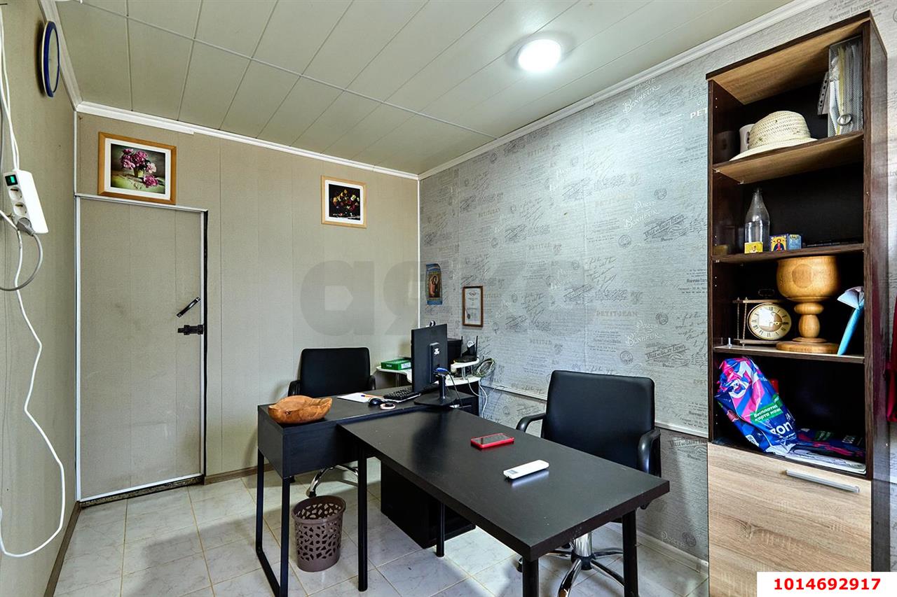 Фото №6: Торговое помещение <span class="whitespace-nowrap">360 м²</span>, <span class="whitespace-nowrap">1/1 эт.</span> - Елизаветинская, Прикубанский внутригородской округ, ст Кубань-1, ул. Ореховая, 6