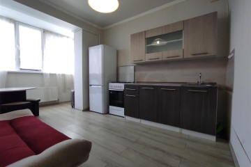 Фото №1: 1-комнатная квартира 41 м² - Новая Адыгея, мкр. жилой комплекс Родной Дом, ул. Бжегокайская, 31/3к1