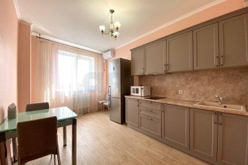 Фото №1: 1-комнатная квартира 46 м² - Краснодар, мкр. Школьный, ул. 9 Мая, 48/1к2
