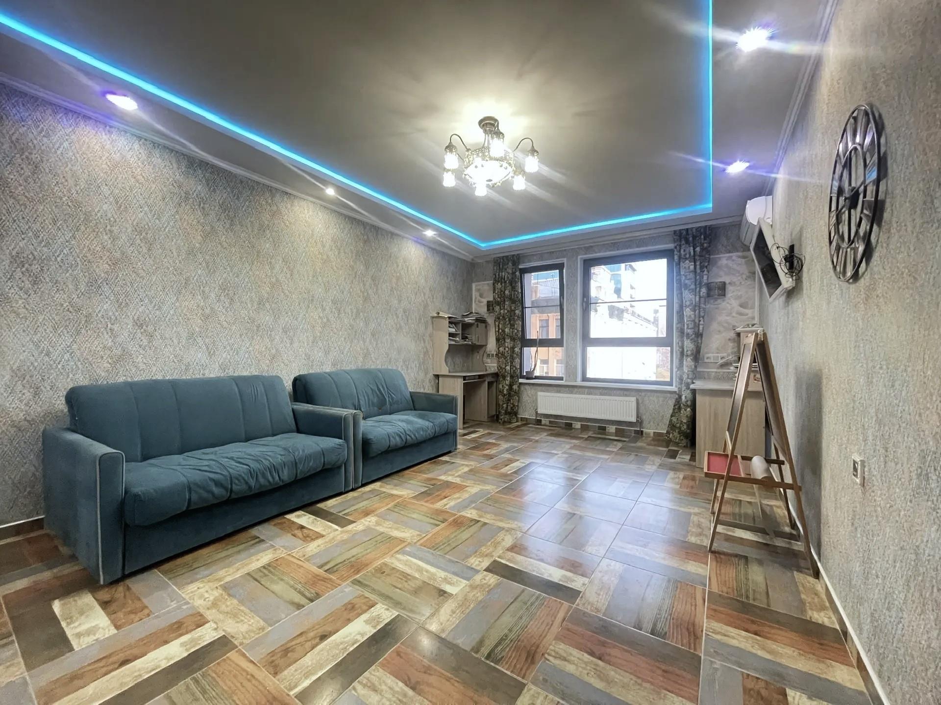 Фото №1: 1-комнатная квартира 62 м² - Краснодар, Западный внутригородской округ, Центральный внутригородской округ, жилой комплекс Центральный, мкр. Центральный, ул. Будённого, 129