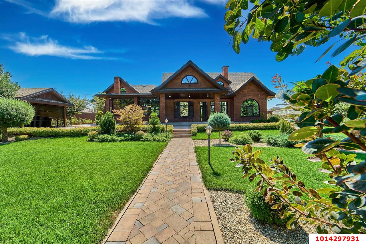 Фото №1: Дом 318 м² + 12 сот. - Старокорсунская, ДНТ Прибрежный, ул. 2-я Викторианская, 17