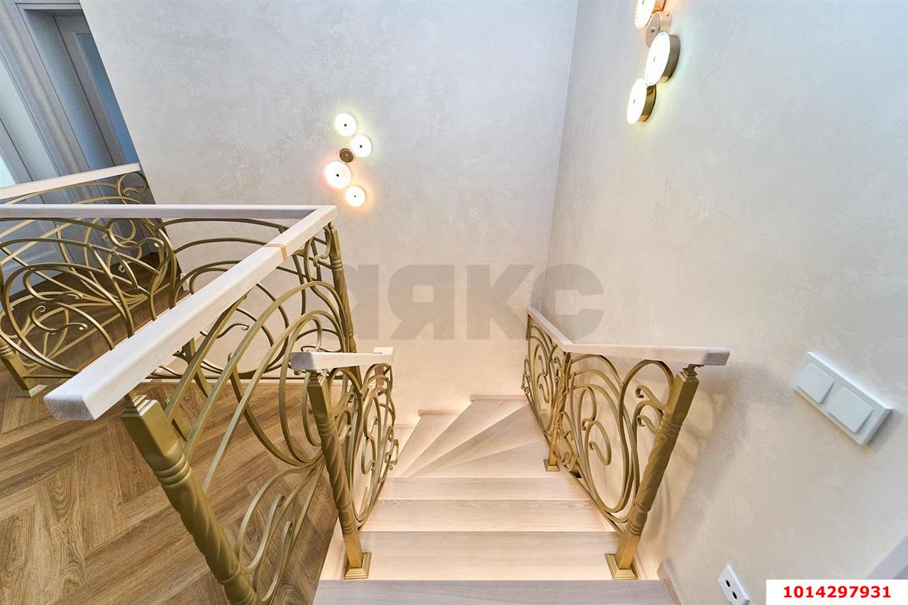 Фото №33: Дом 318 м² + 12 сот. - Старокорсунская, ДНТ Прибрежный, ул. 2-я Викторианская, 17