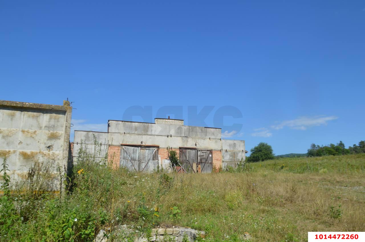 Фото №10: Отдельное здание 1230 м² - Псебай, ул. Трудовая, 1