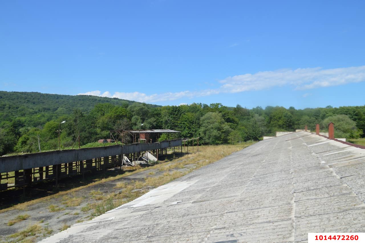 Фото №2: Коммерция 1230 м² - Псебай, ул. Трудовая, 1