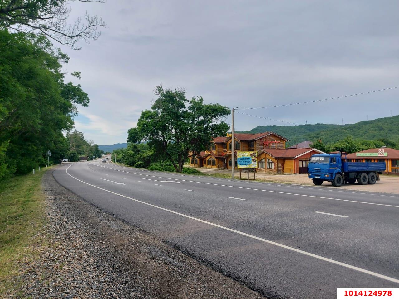 Фото №2: Отдельное здание 511 м² - Джубга, ул. Новороссийское шоссе, 117