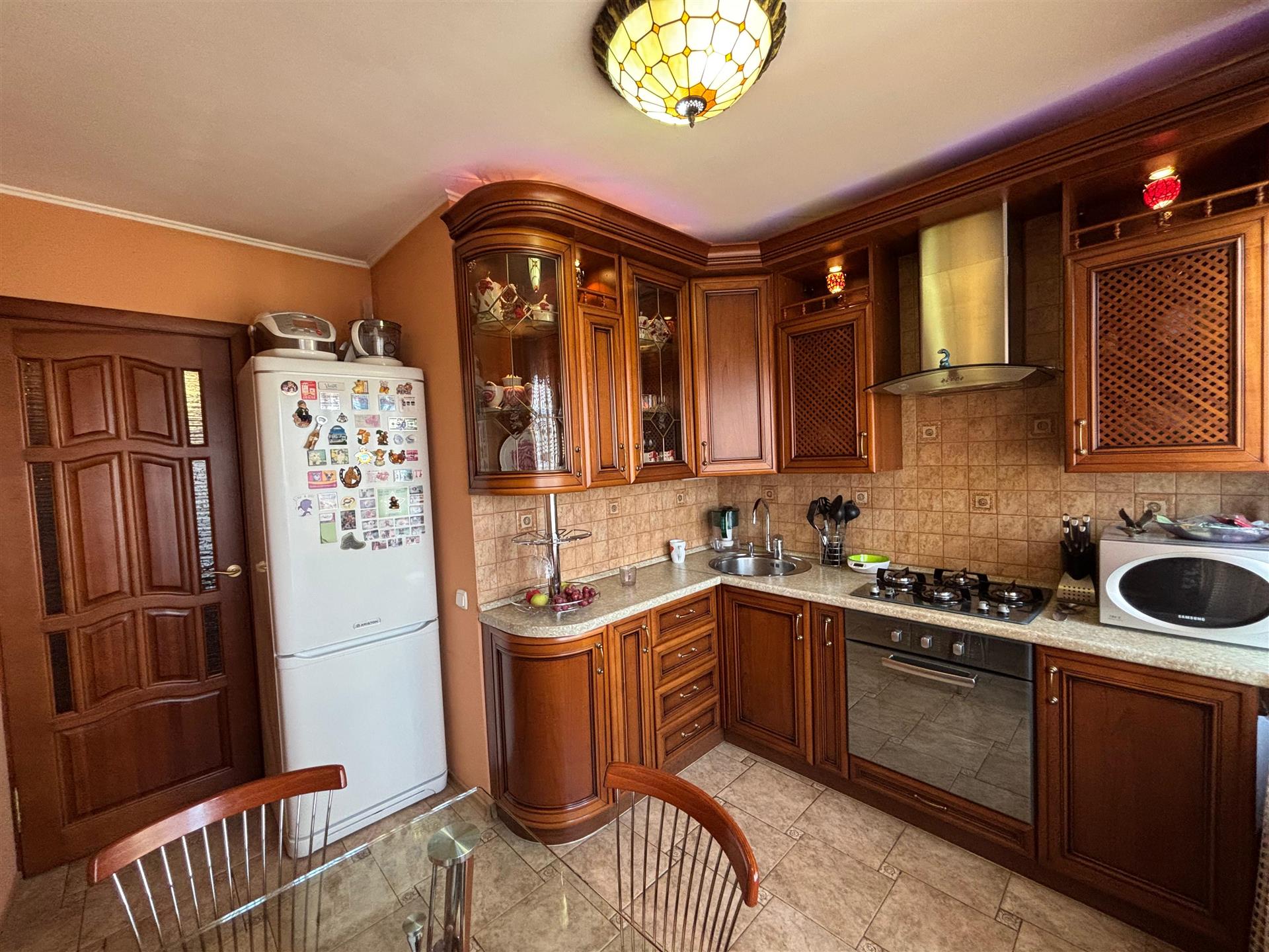 Фото №7: 2-комнатная квартира 46 м² - Краснодар, Черёмушки, Карасунский внутригородской округ, мкр. Центральный внутригородской округ, ул. Селезнёва, 120