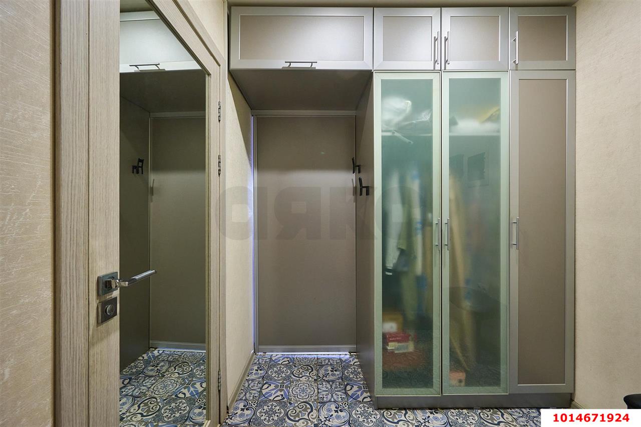 Фото №10: 3-комнатная квартира 50 м² - Краснодар, Западный внутригородской округ, ул. 2-я Линия Нефтяников, 6