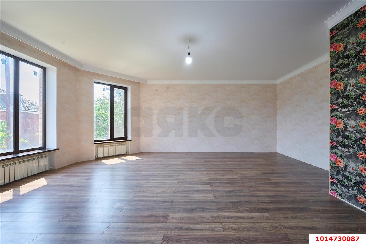 Фото №9: Дом 217 м² + 14.5 сот. - Старокорсунская, мкр. Карасунский внутригородской округ, ул. Корсунская, 185/1