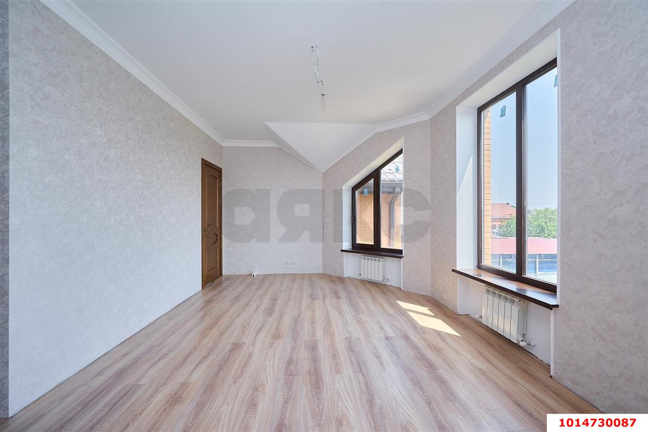 Фото №18: Дом 217 м² + 14.5 сот. - Старокорсунская, мкр. Карасунский внутригородской округ, ул. Корсунская, 185/1