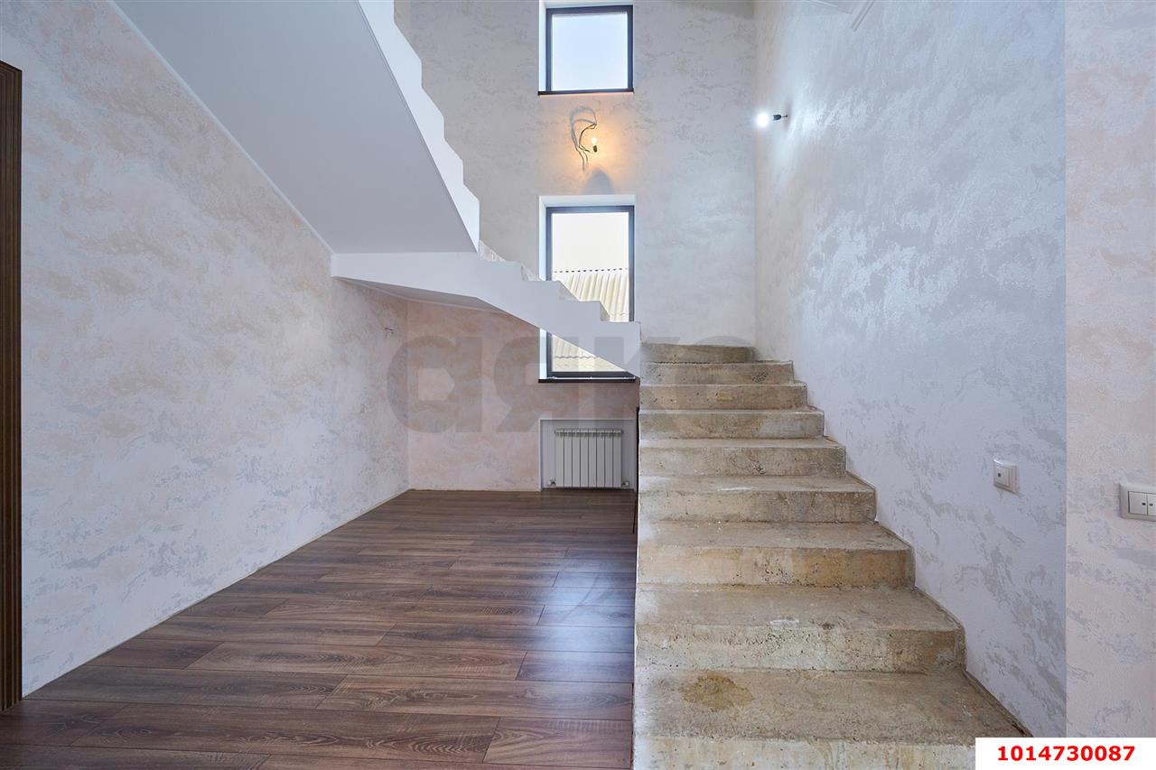 Фото №12: Дом 217 м² + 14.5 сот. - Старокорсунская, мкр. Карасунский внутригородской округ, ул. Корсунская, 185/1