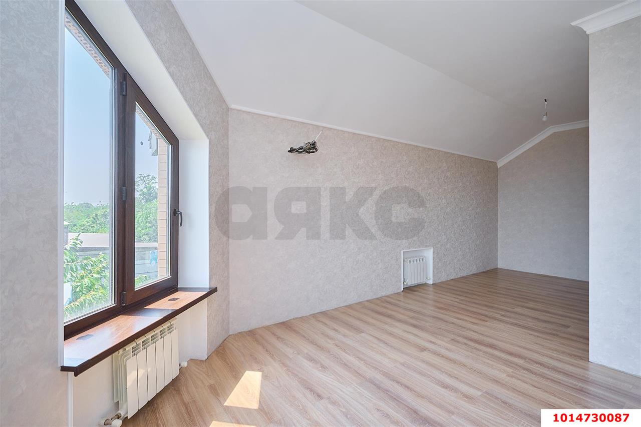 Фото №19: Дом 217 м² + 14.5 сот. - Старокорсунская, мкр. Карасунский внутригородской округ, ул. Корсунская, 185/1