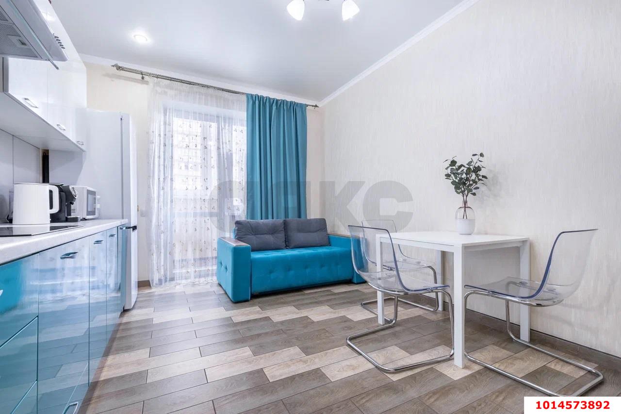 Фото №2: 1-комнатная квартира 51 м² - Краснодар, Центральный, ул. Октябрьская, 181/2к3