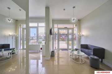 Фото №1: Торговое помещение 84 м² - Краснодар, мкр. Светлоград, ул. Красных Партизан, 1/4к11