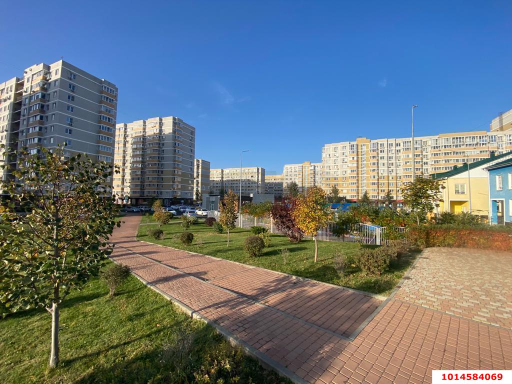 Фото №5: Торговое помещение 84 м² - Краснодар, Светлоград, ул. Красных Партизан, 1/4к11