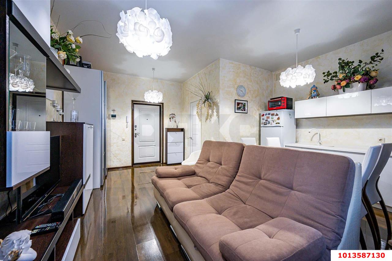 Фото №3: Студия <span class="whitespace-nowrap">26 м²</span>, <span class="whitespace-nowrap">1/3 эт.</span> - Краснодар, Прикубанский внутригородской округ, Калинино, мкр. Завод Радиоизмерительных Приборов, пер. Гаражный, 12/3литА