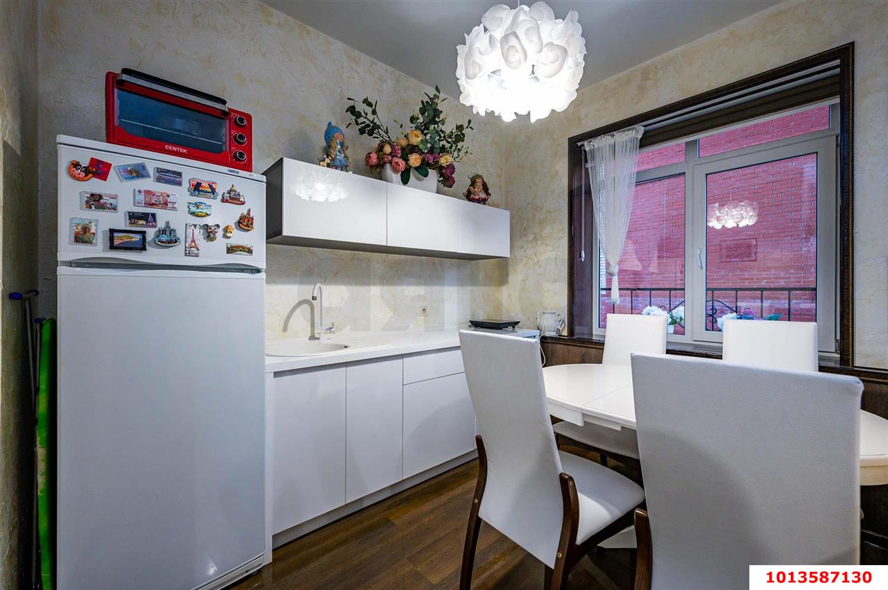 Фото №6: Студия <span class="whitespace-nowrap">26 м²</span>, <span class="whitespace-nowrap">1/3 эт.</span> - Краснодар, Прикубанский внутригородской округ, Калинино, мкр. Завод Радиоизмерительных Приборов, пер. Гаражный, 12/3литА