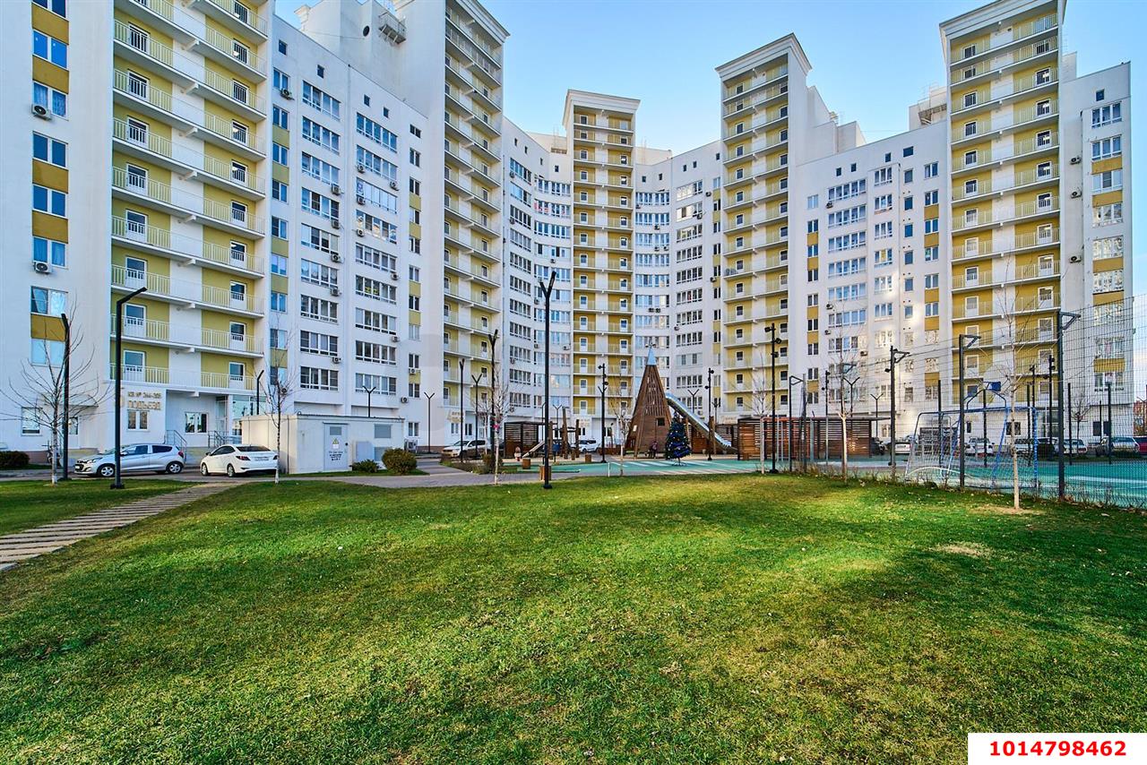 Фото №1: 1-комнатная квартира 38 м² - Краснодар, жилой комплекс Зеленодар, ул. 3-я Трудовая, 1/3