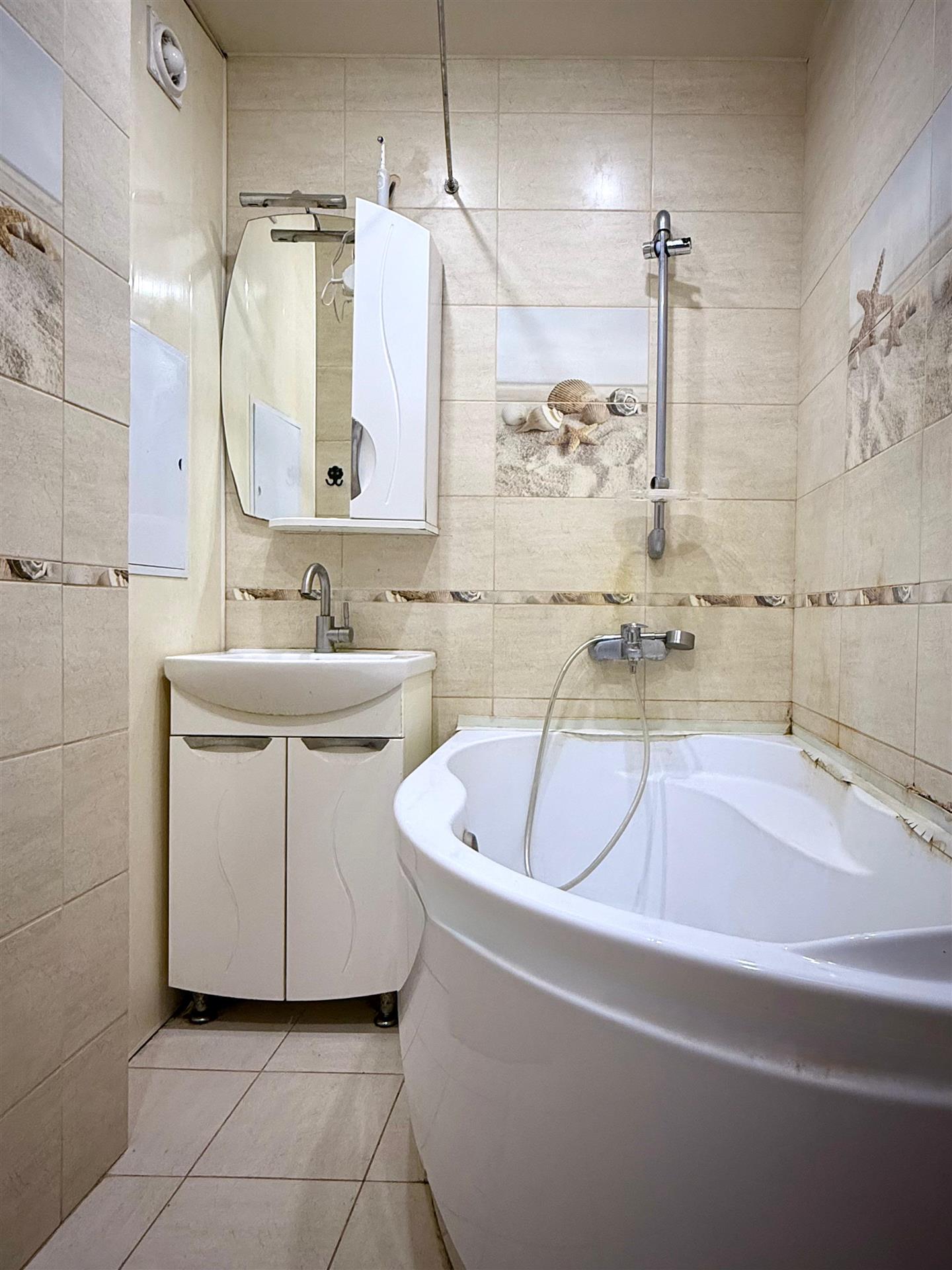 Фото №12: 3-комнатная квартира 95 м² - Краснодар, Прикубанский внутригородской округ, мкр. Славянский, ул. Красных Партизан, 109