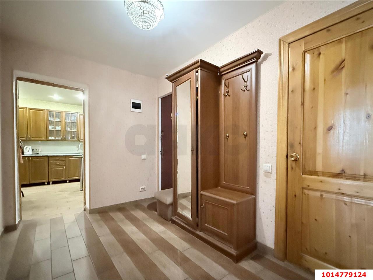 Фото №11: 3-комнатная квартира 95 м² - Краснодар, Славянский, ул. Красных Партизан, 109