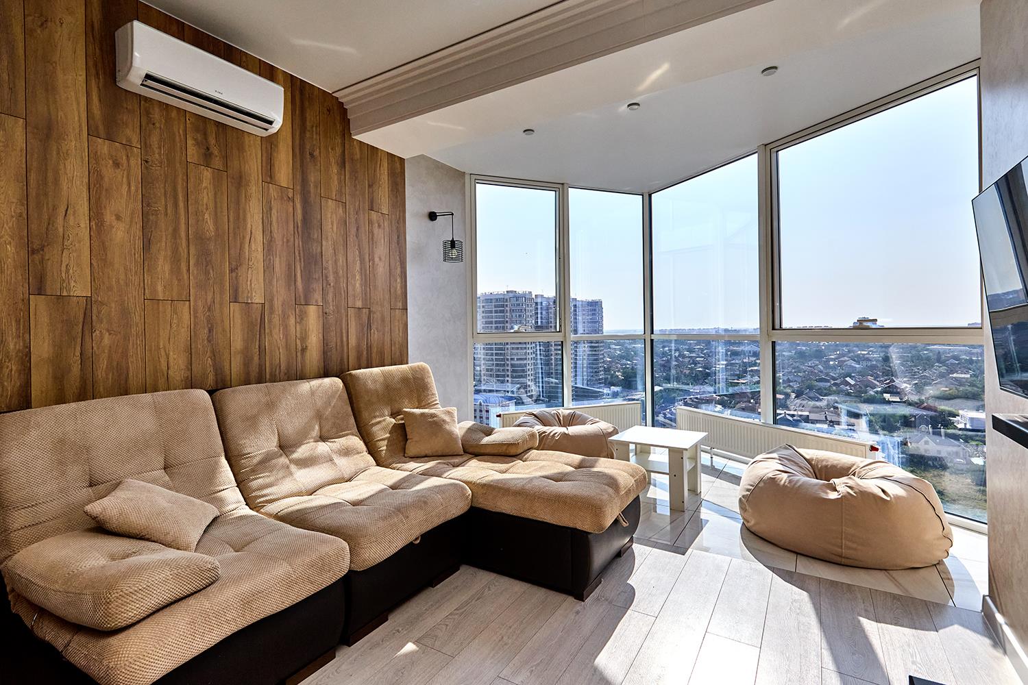 Фото №1: 1-комнатная квартира 48 м² - Краснодар, Прикубанский внутригородской округ, Фестивальный, ЖК Седьмой Континент, Отделение № 1 совхоза Солнечный, мкр. жилой комплекс Седьмой Континент, ул. Совхозная, 1к1