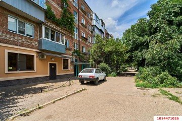 Фото №2: 3-комнатная квартира 63 м² - Краснодар, мкр. Западный внутригородской округ, ул. Урицкого, 6