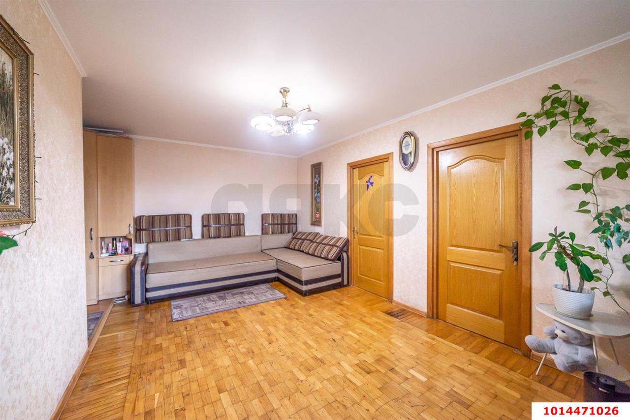 Фото №4: 3-комнатная квартира 63 м² - Краснодар, Сельскохозяйственный Институт, мкр. Западный внутригородской округ, ул. Урицкого, 6