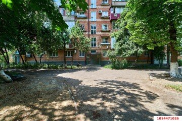 Фото №1: 3-комнатная квартира 63 м² - Краснодар, мкр. Западный внутригородской округ, ул. Урицкого, 6