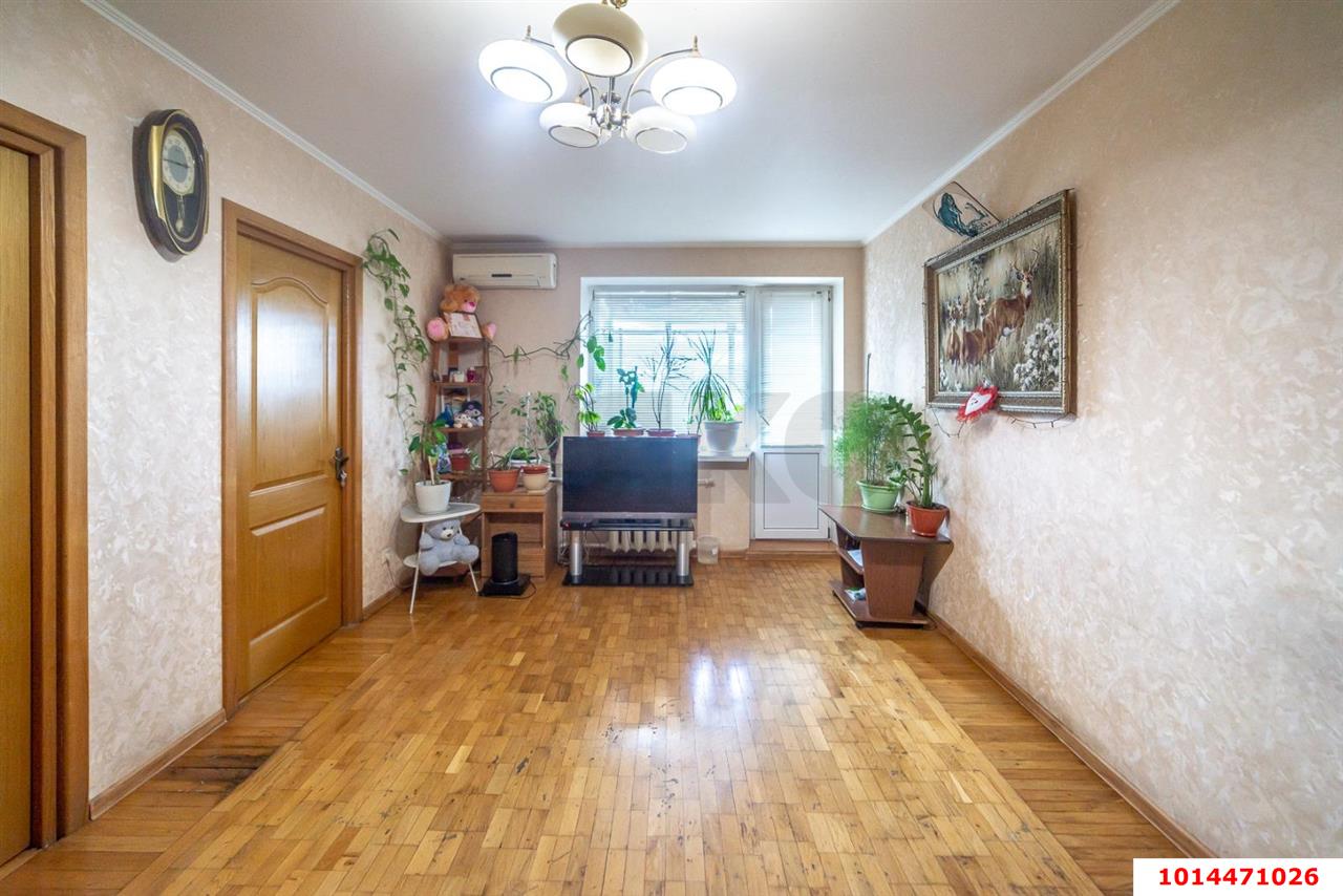 Фото №4: 3-комнатная квартира 63 м² - Краснодар, Западный внутригородской округ, ул. Урицкого, 6