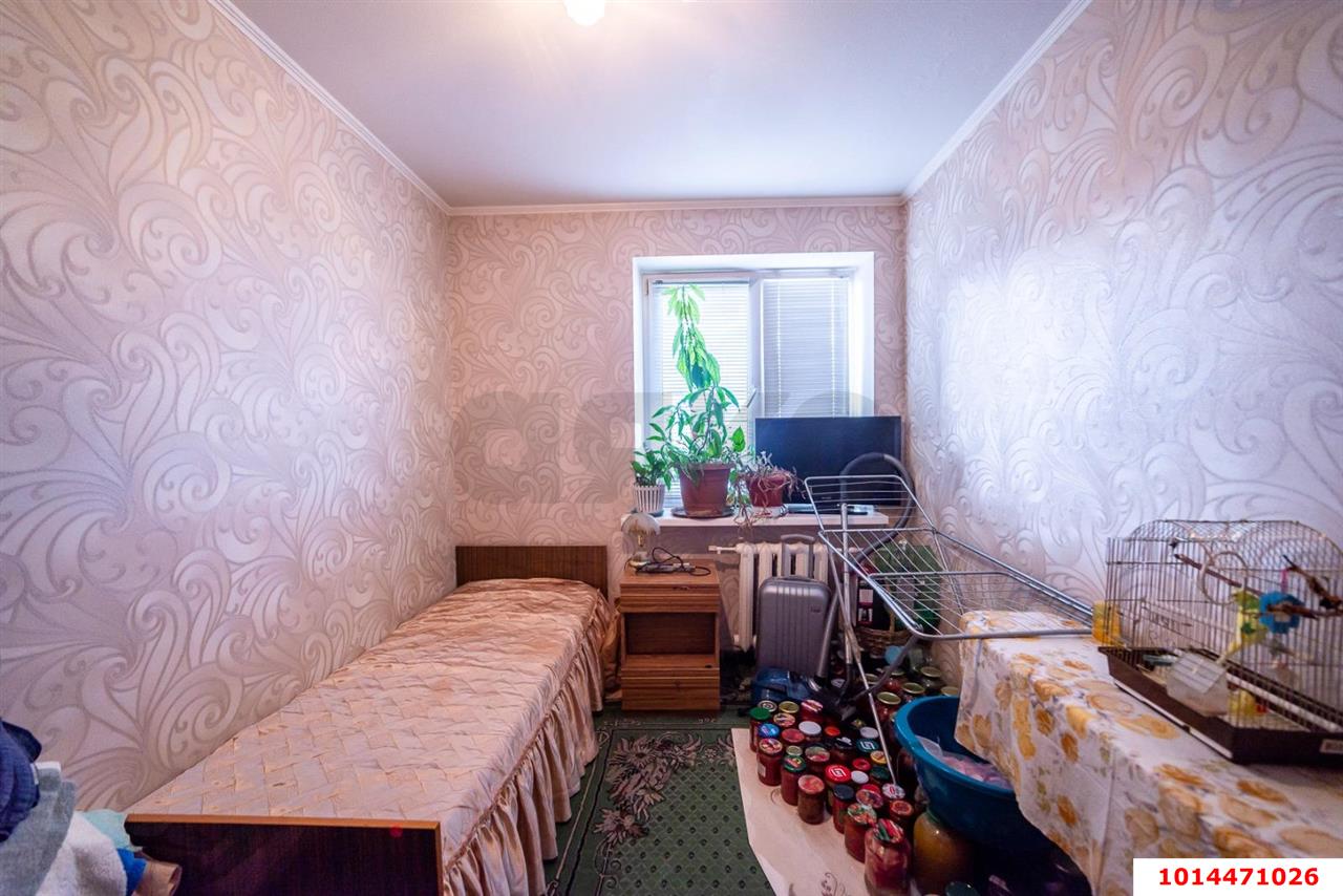 Фото №7: 3-комнатная квартира 63 м² - Краснодар, Западный внутригородской округ, ул. Урицкого, 6