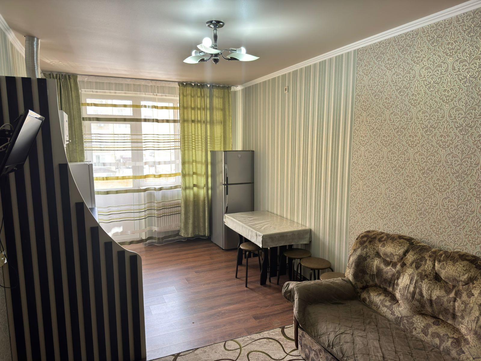 Фото №3: 1-комнатная квартира 44 м² - Краснодар, Музыкальный, Прикубанский внутригородской округ, мкр. Завод Радиоизмерительных Приборов, ул. имени Сергея Есенина, 98