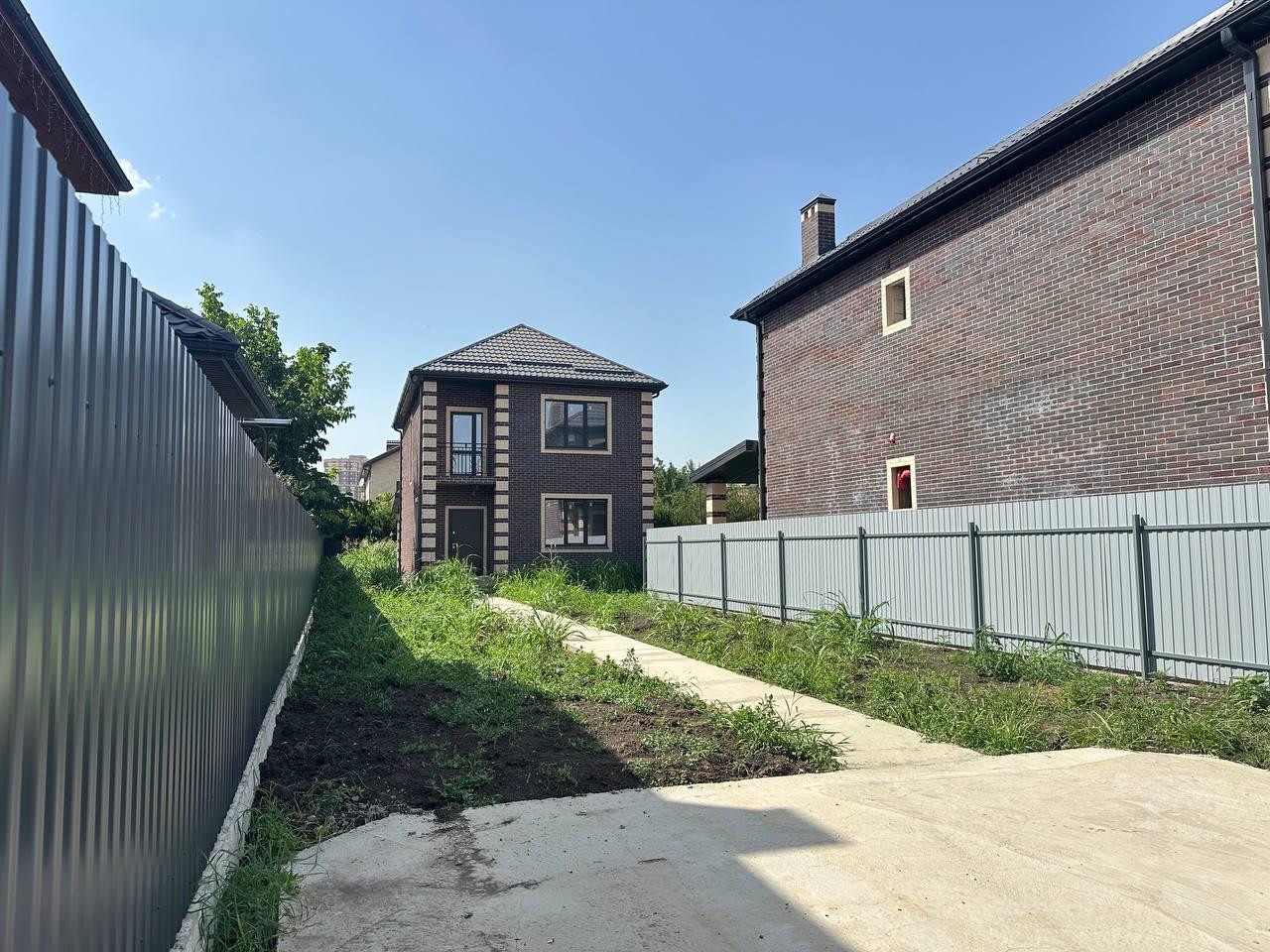 Фото №1: Дом 160 м² + 5 сот. - Краснодар, Прикубанский внутригородской округ, мкр. Сады Калинина, ул. Лесопосадочная, 3