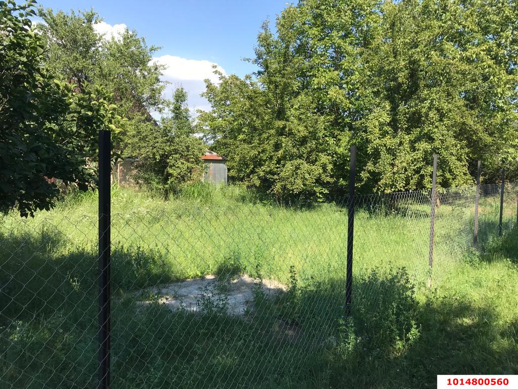 Фото №2: Земельный участок 6.9 сот. - СНТ Микробиолог, мкр. Прикубанский внутригородской округ, ул. Виноградная, 34