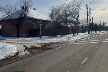 Фото №2: Земельный участок под ИЖС 5.5 сот. - Майкоп, ул. Репина, 20