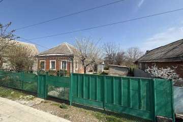 Фото №1: Земельный участок под ИЖС 14 сот. - Новотитаровская, ул. Розы Люксембург, 84