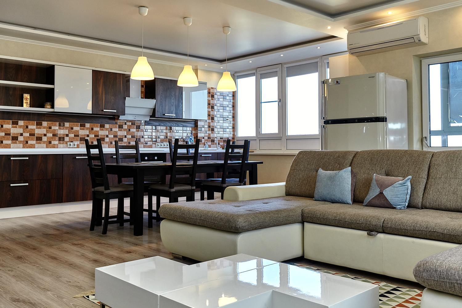 Фото №2: 2-комнатная квартира 103 м² - Краснодар, ЖК Любимый Дом, Музыкальный, Прикубанский внутригородской округ, мкр. Завод Радиоизмерительных Приборов, ул. имени И.И. Дунаевского, 26