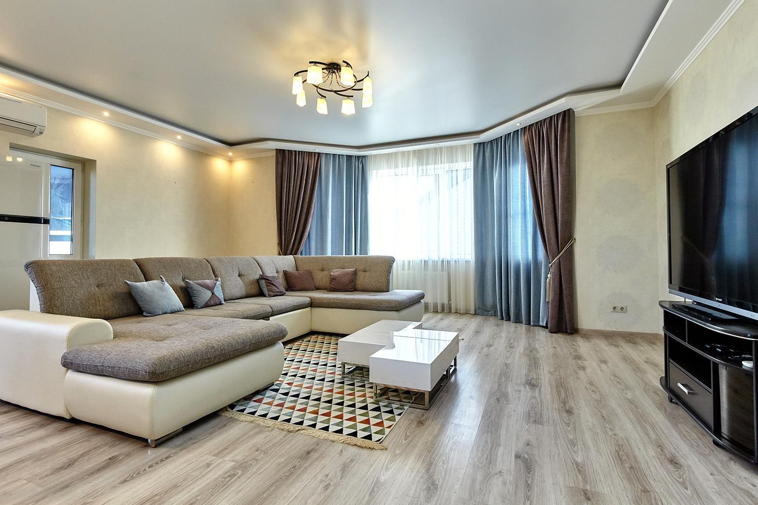 Фото №1: 2-комнатная квартира 103 м² - Краснодар, ЖК Любимый Дом, Музыкальный, Прикубанский внутригородской округ, мкр. Завод Радиоизмерительных Приборов, ул. имени И.И. Дунаевского, 26