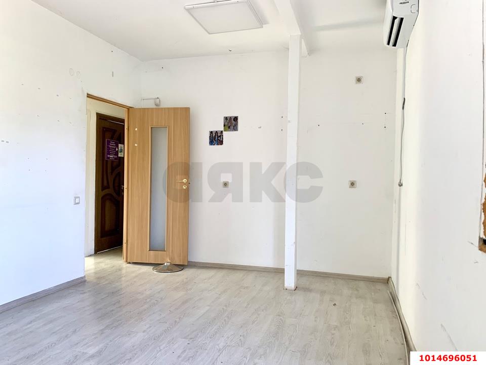 Фото №4: Коммерция 20 м² - Краснодар, Карасунский внутригородской округ, мкр. Черёмушки, ул. Стасова, 172А