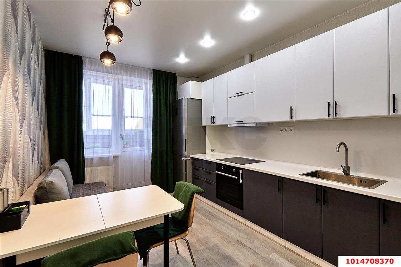 Фото №1: 1-комнатная квартира 43 м² - Краснодар, Пашковский, мкр. Карасунский внутригородской округ, ул. Криничная, 128к1