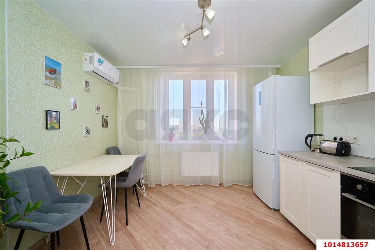 Фото №1: 1-комнатная квартира 40 м² - Краснодар, жилой комплекс Феникс, ул. имени Игнатова, 4/1