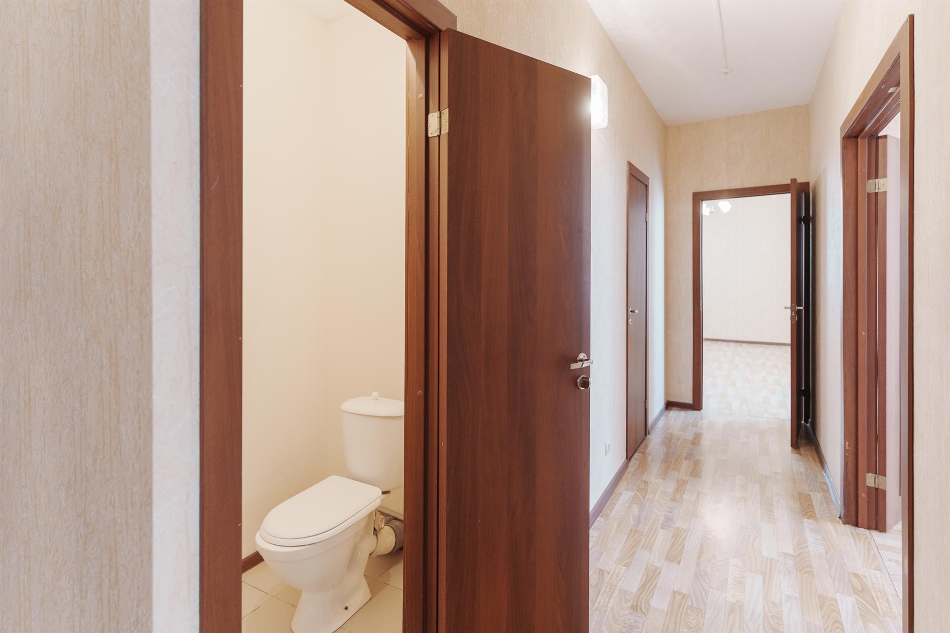 Фото №7: 2-комнатная квартира 84 м² - Краснодар, Прикубанский внутригородской округ, мкр. имени Маршала Жукова, ул. Александра Покрышкина, 4/7