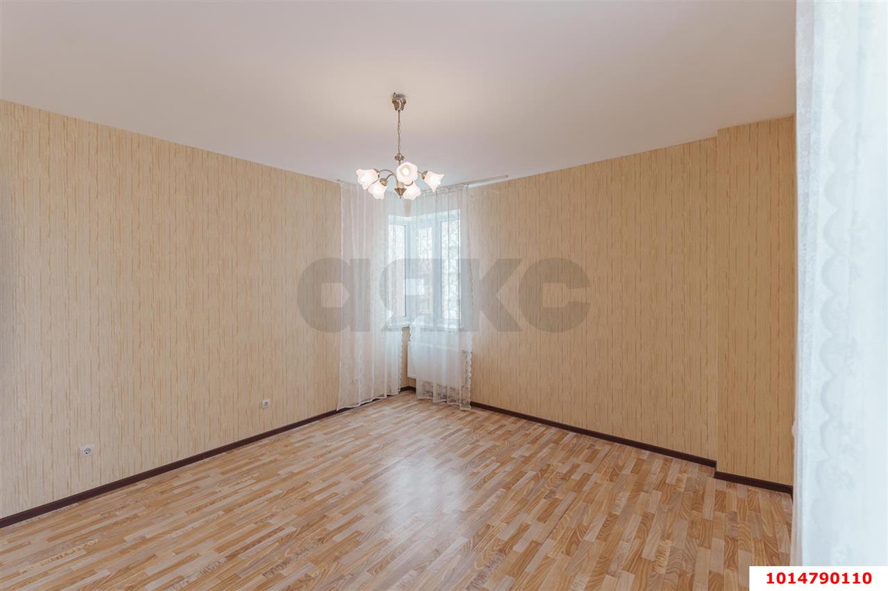 Фото №9: 2-комнатная квартира 84 м² - Краснодар, имени Маршала Жукова, ул. Александра Покрышкина, 4/7