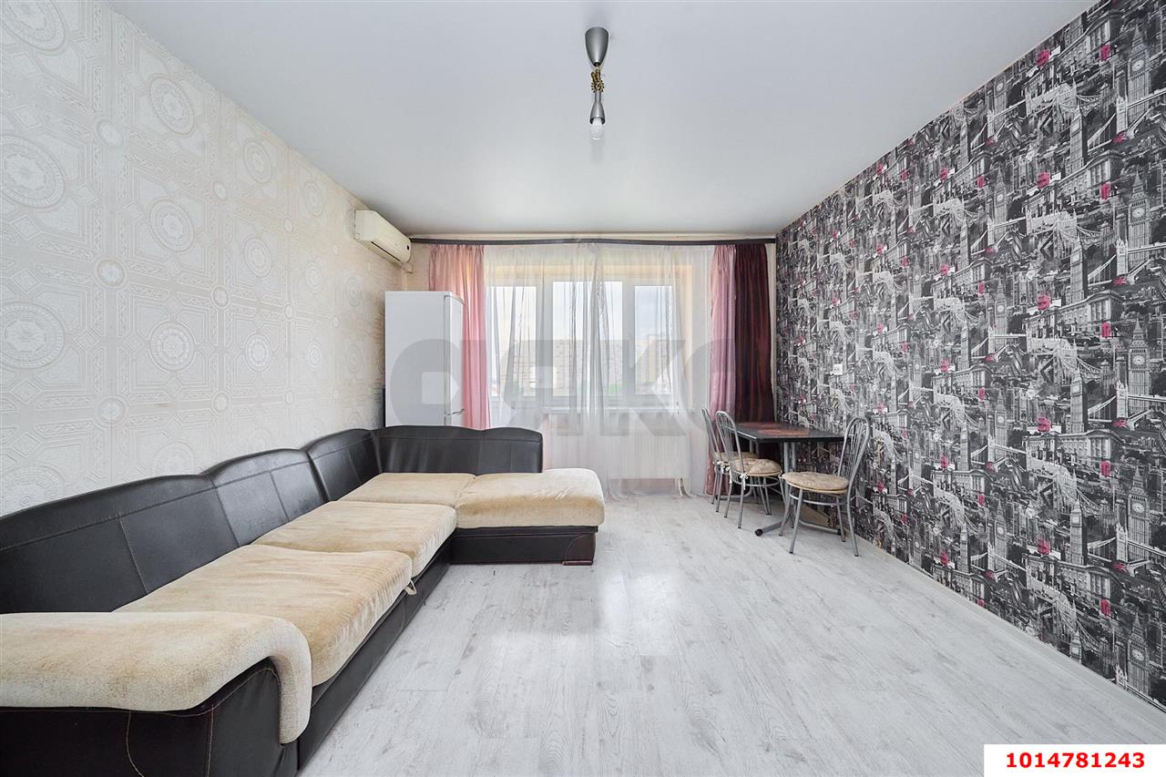 Фото №1: 2-комнатная квартира 65 м² - Краснодар, имени Петра Метальникова, ул. Защитников Отечества, 5